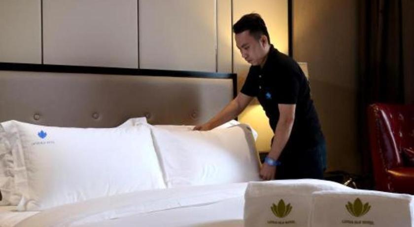 Lotus Blu Hotel Legazpi Dış mekan fotoğraf