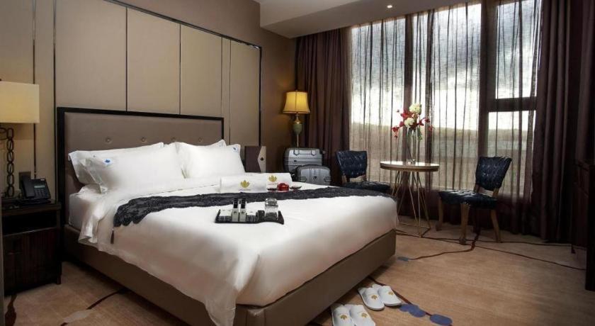 Lotus Blu Hotel Legazpi Dış mekan fotoğraf