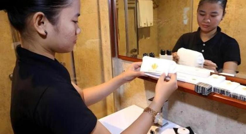 Lotus Blu Hotel Legazpi Dış mekan fotoğraf